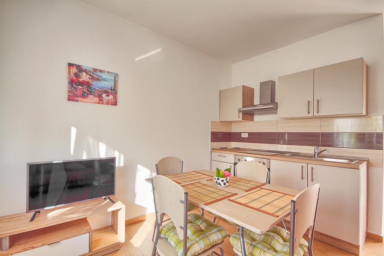 Apartman Mishel 2 Fažana Eksteriør bilde